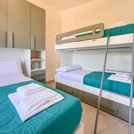 San Lorenzo Apartment *