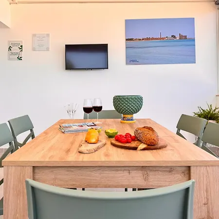 San Lorenzo Apartment *